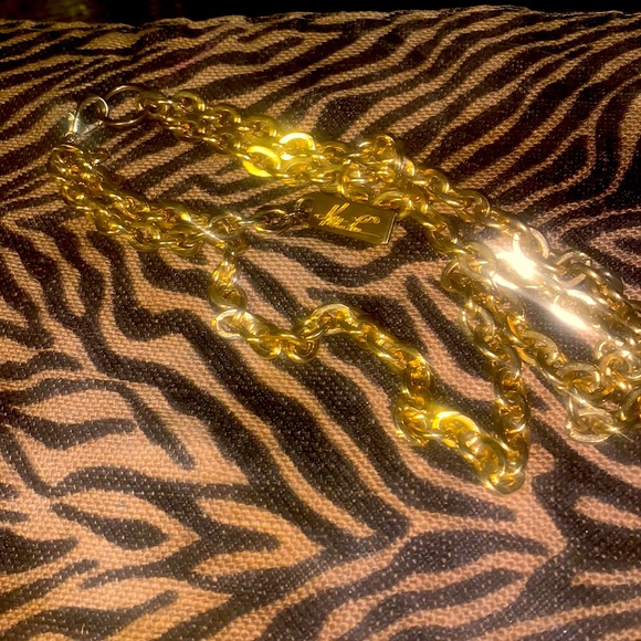 Kathy Lee Chain Belt - Picture 1 of 3